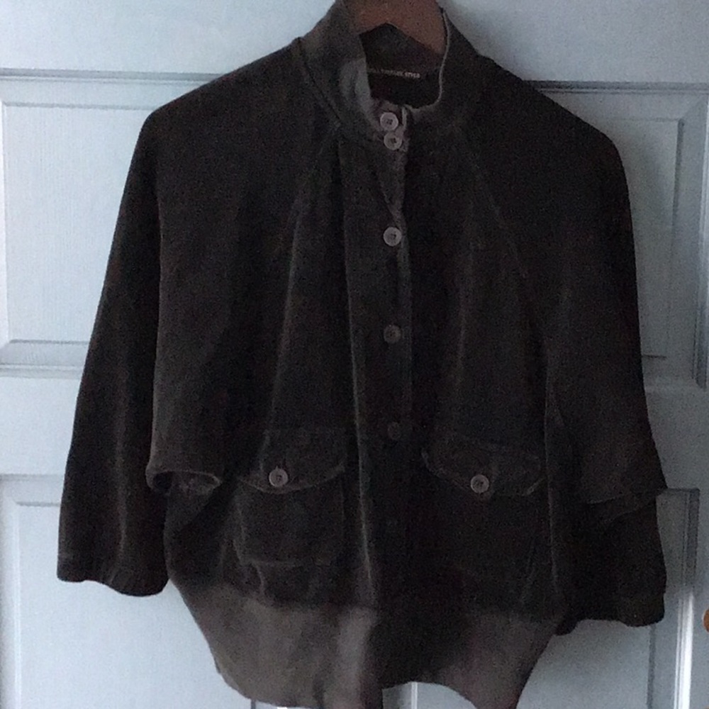 EUC black velour wide raglan sleeve jacket 4” hem